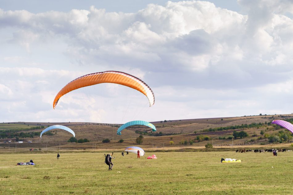 Paragliding in Naivasha: Soar Above Kenya’s Scenic Rift Valley